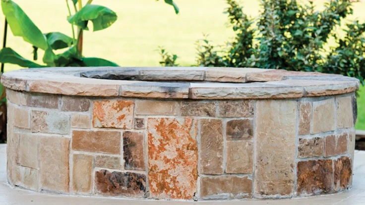 PHOTO © TAMMYKAYPHOTO | ADOBE STOCK